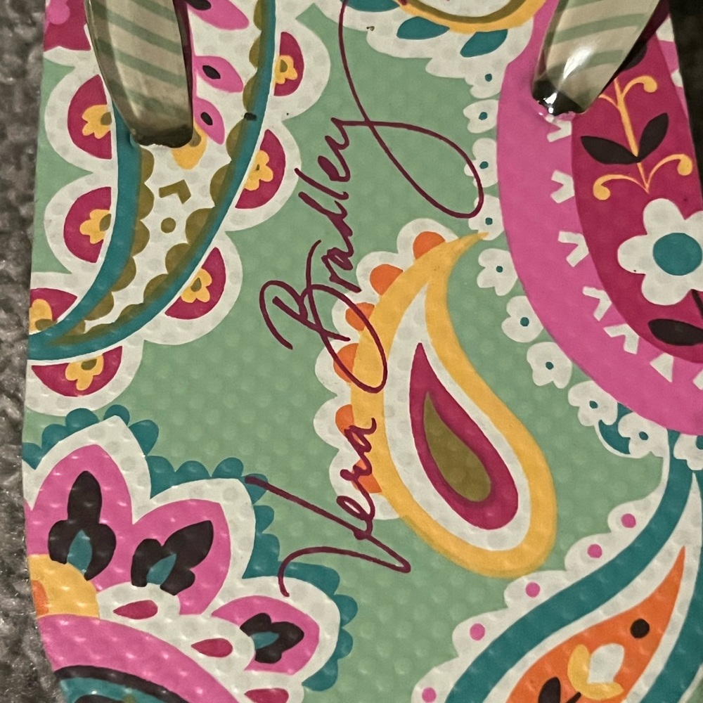 NWOT vera Bradley pink paisley sandal flip flop size 9/10 - Picture 6 of 9